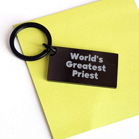Image of Funny World's Greatest Priest Keychain Gifts for Priest Friends on Father's Day, Gifts from Men, Gifts for Priest - Image 3